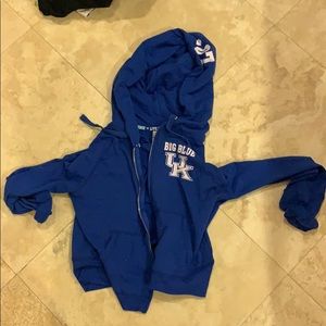 REDUCED - SELL BY 6/17 UK Sweatshirt